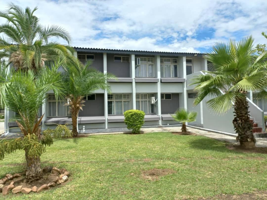 ליבינגסטון Crescent Lodge מראה חיצוני תמונה
