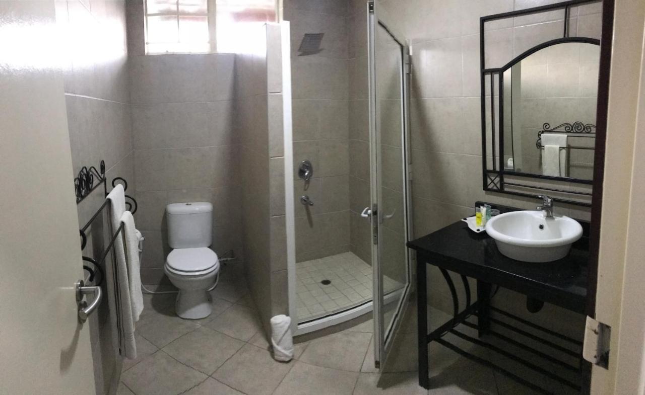 ליבינגסטון Crescent Lodge מראה חיצוני תמונה